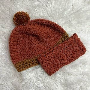 🤎2 piece Hand-made Crochet Beanies🤎